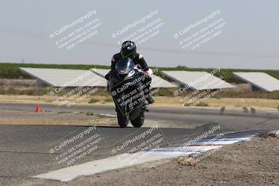 media/Sep-01-2025-Lets Ride (Mon) [[4370d11284]]/B Group/1220pm (Wheelie Bump)/